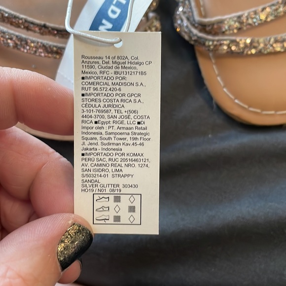 Gold Glitter Gladiator Sandals - Picture 5 of 6